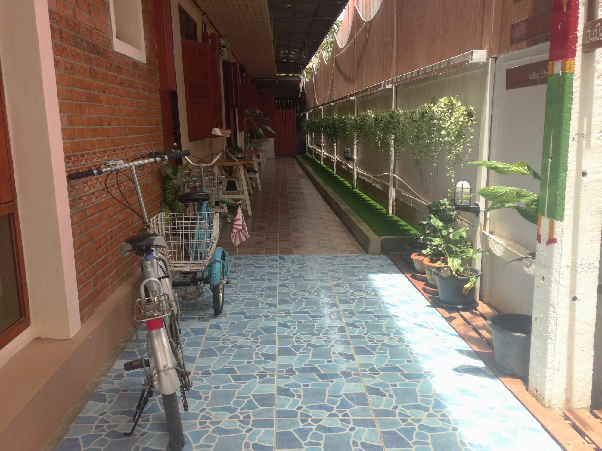 拜县 派快乐旅馆酒店 外观 照片